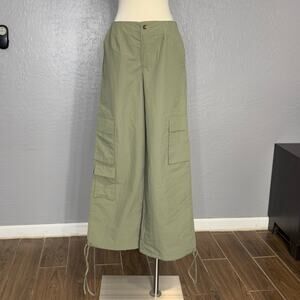 Know One Cares Nylon Cargo Pants In Olive, S